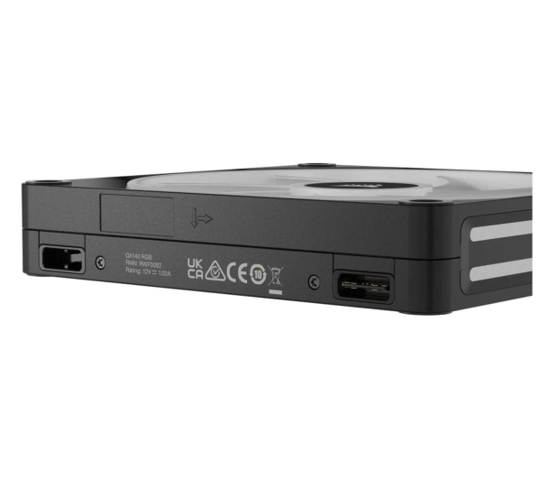 CORSAIR iCUE LINK QX140 PWM RGB 140mm CO-9051003-WW - 1158649 - zdjęcie 4